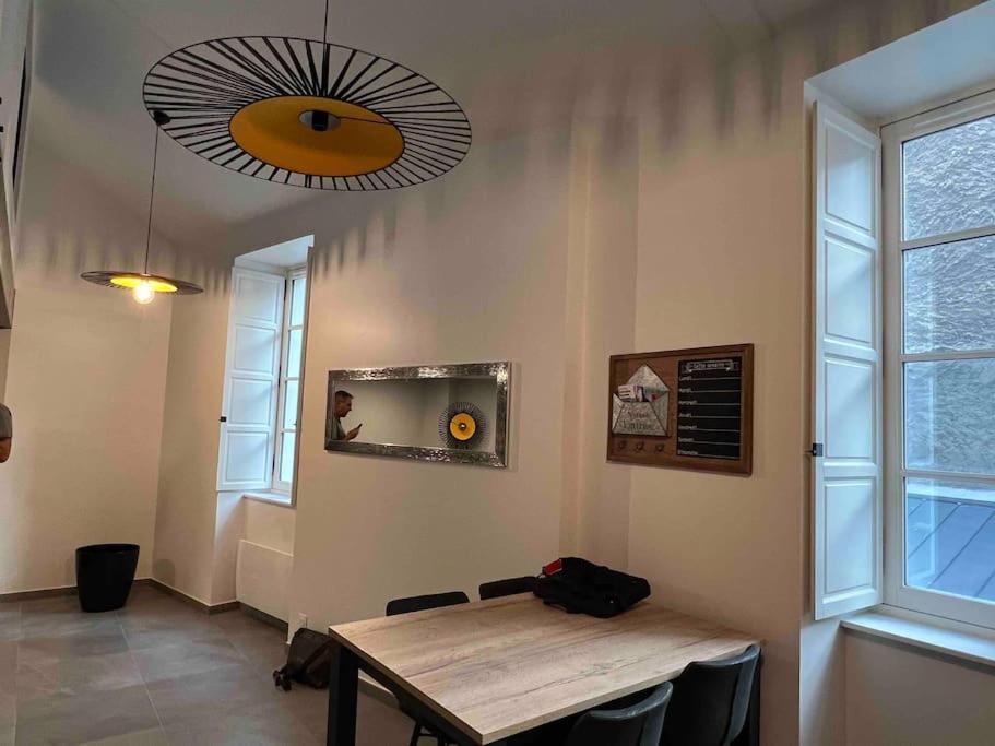 Nantes Centre, Superbe Triplex Apartment Exterior photo
